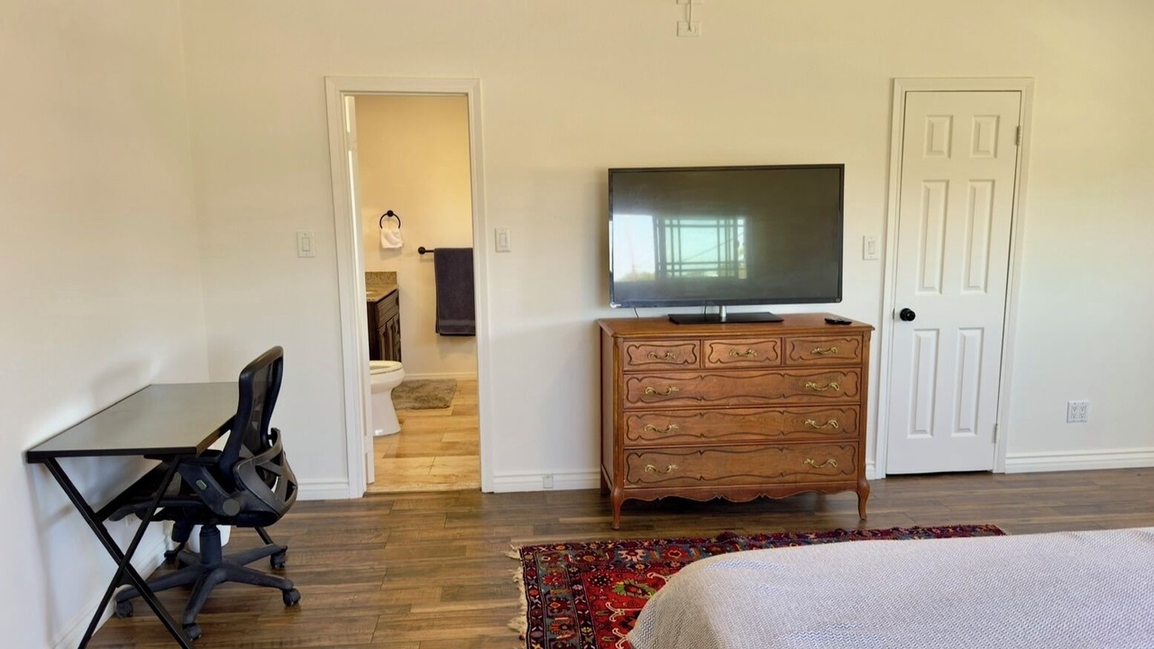 Photo of Bedroom in North Redondo