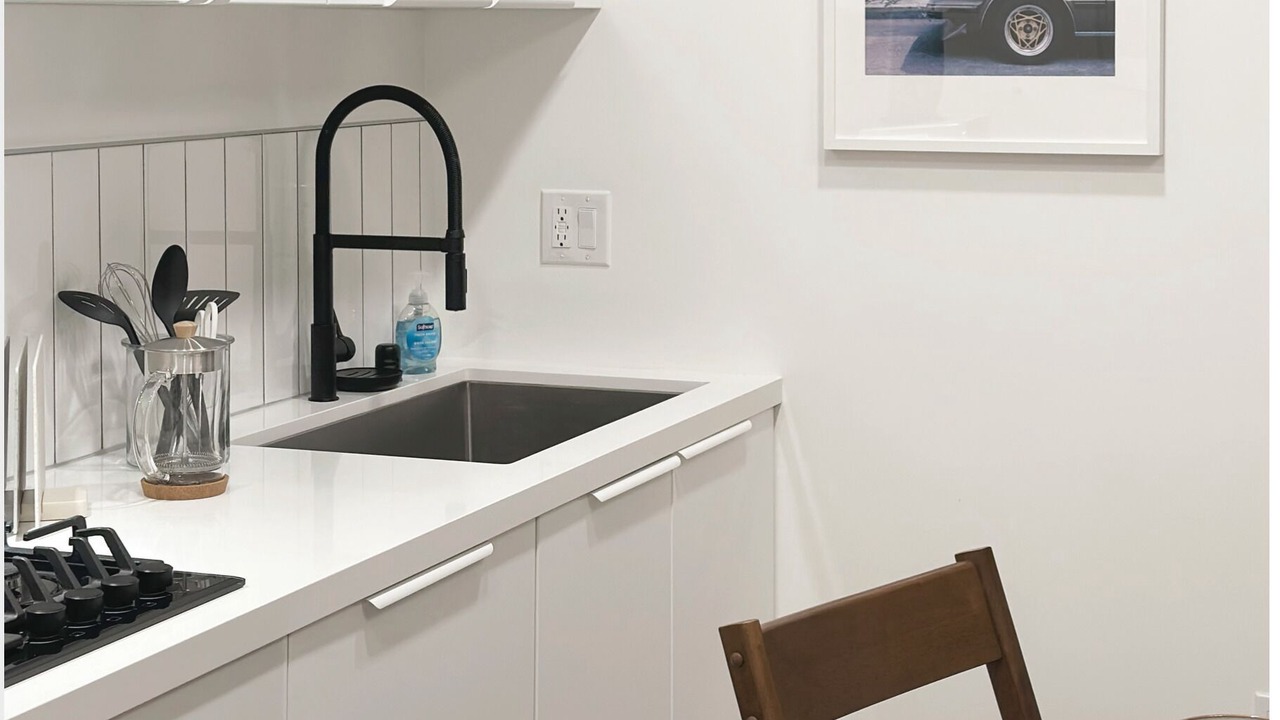 Photo of Kitchen in Miracle Mile