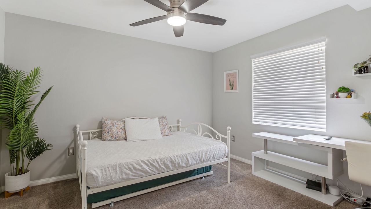 Photo of Bedroom in Los Angeles