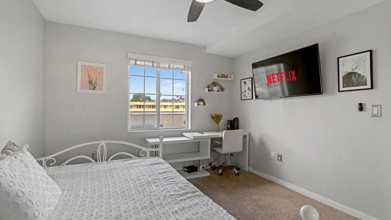 Photo of Bedroom in Los Angeles