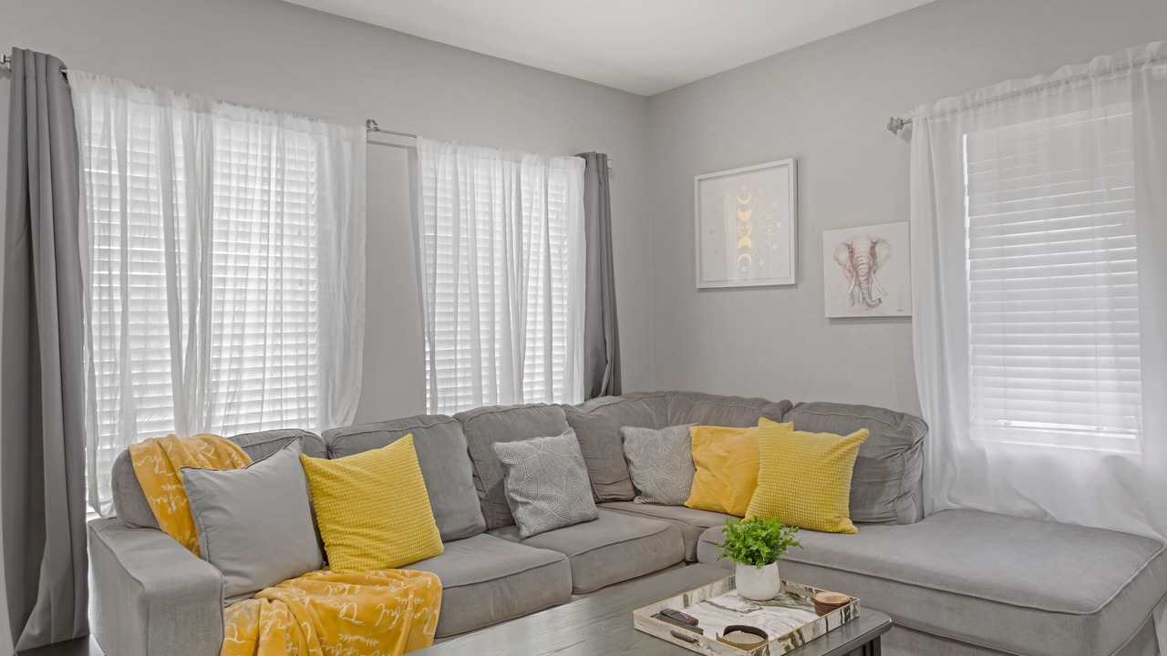Photo of Livingroom in Los Angeles