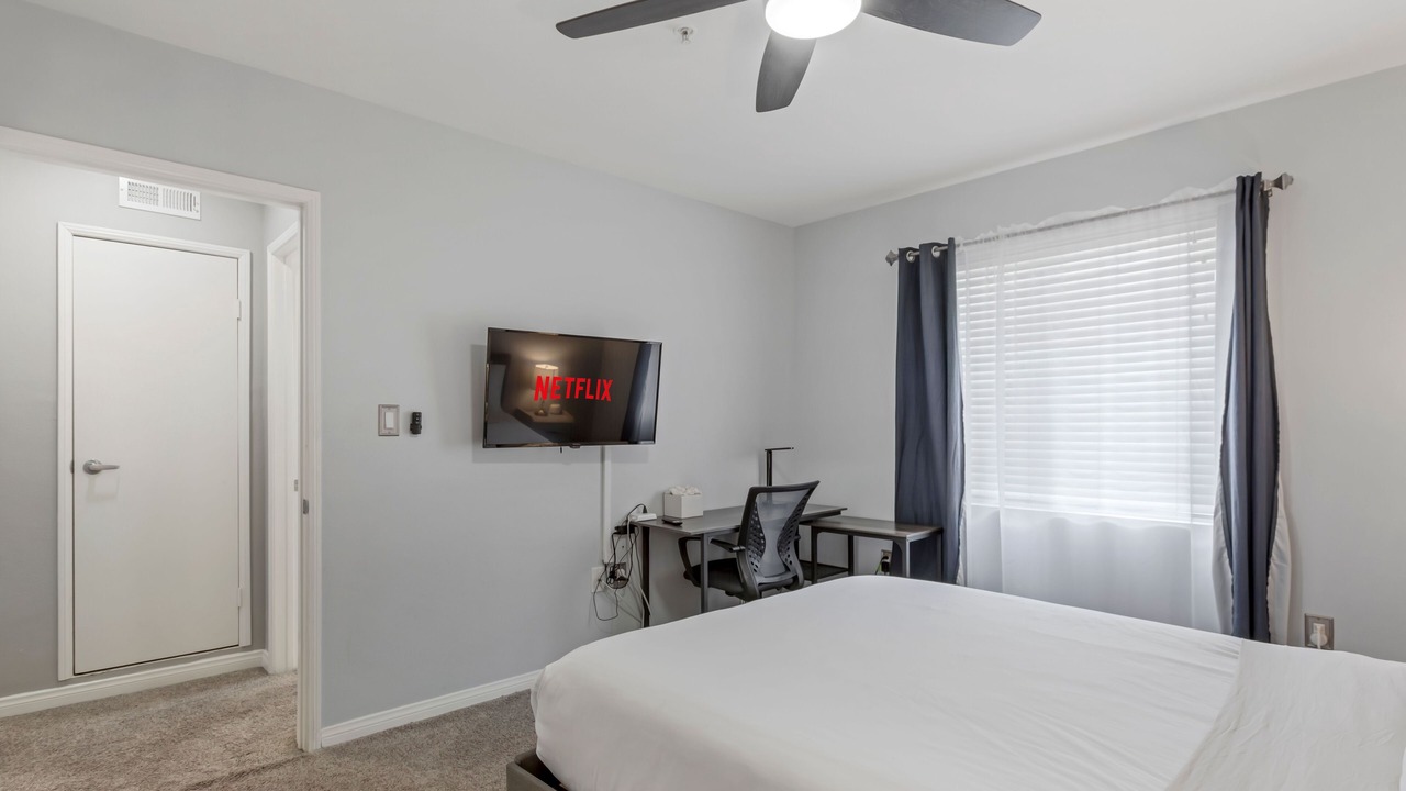 Photo of Bedroom in Los Angeles