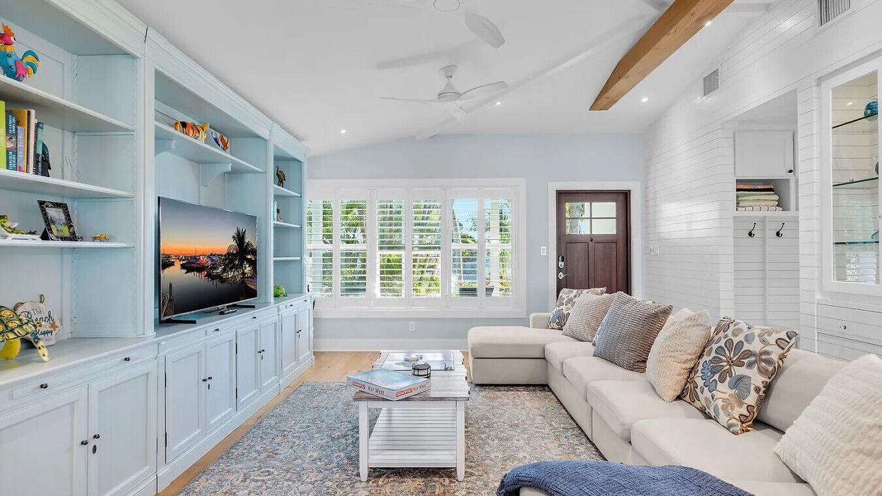 Photo of Livingroom in Key West