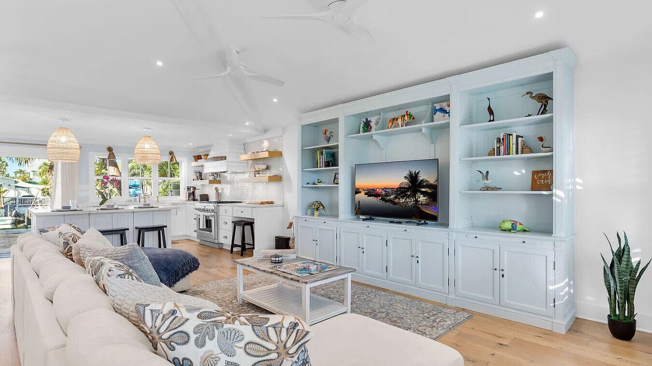 Photo of Livingroom in Key West