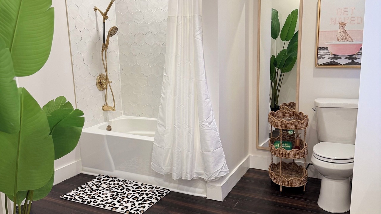 Photo of Bathroom in Studio City