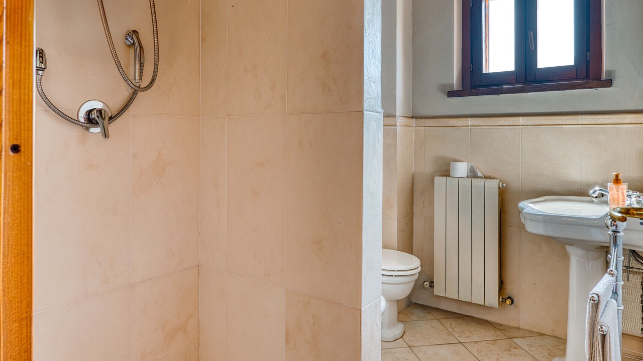 Photo of Bathroom in Montefalco