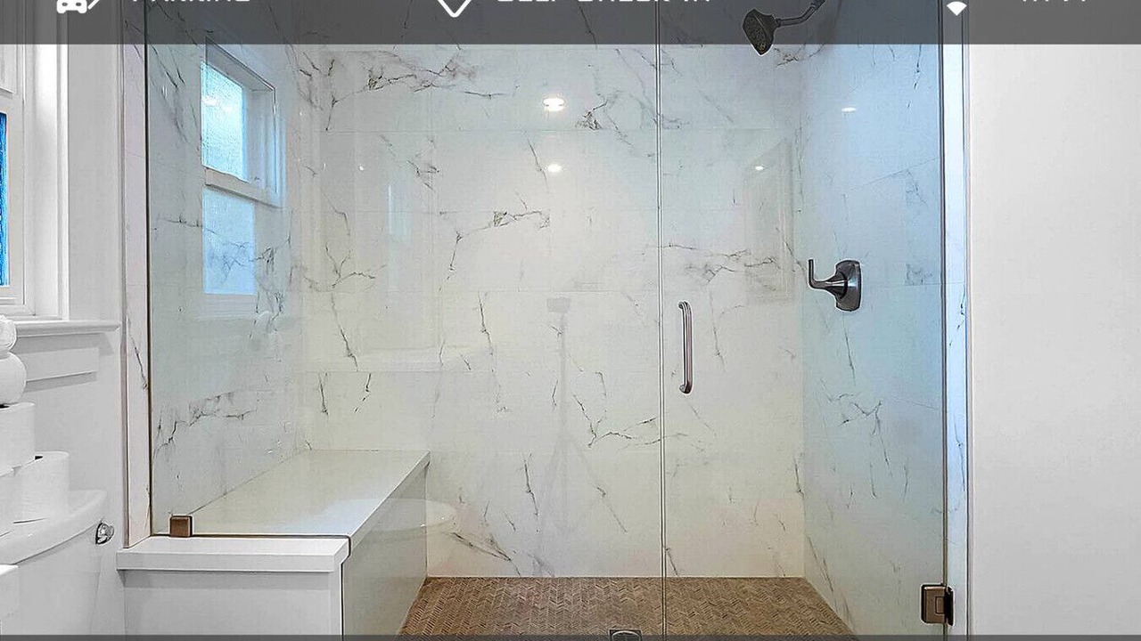 Photo of Bathroom in West Torrance