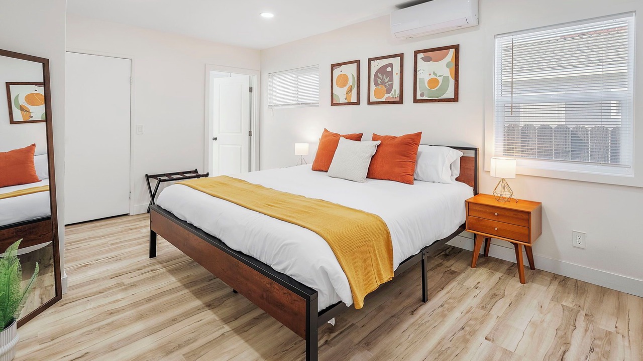 Photo of Bedroom in Harbor Gateway South