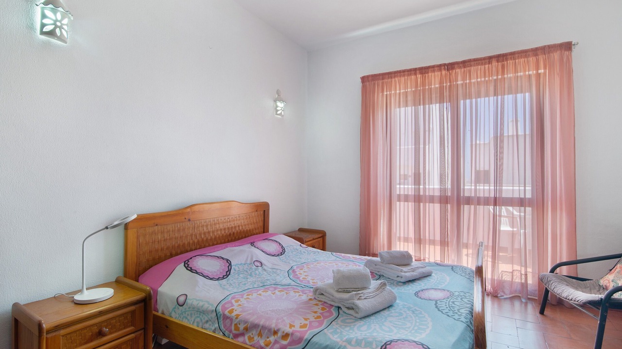 Photo of Bedroom in Correeira