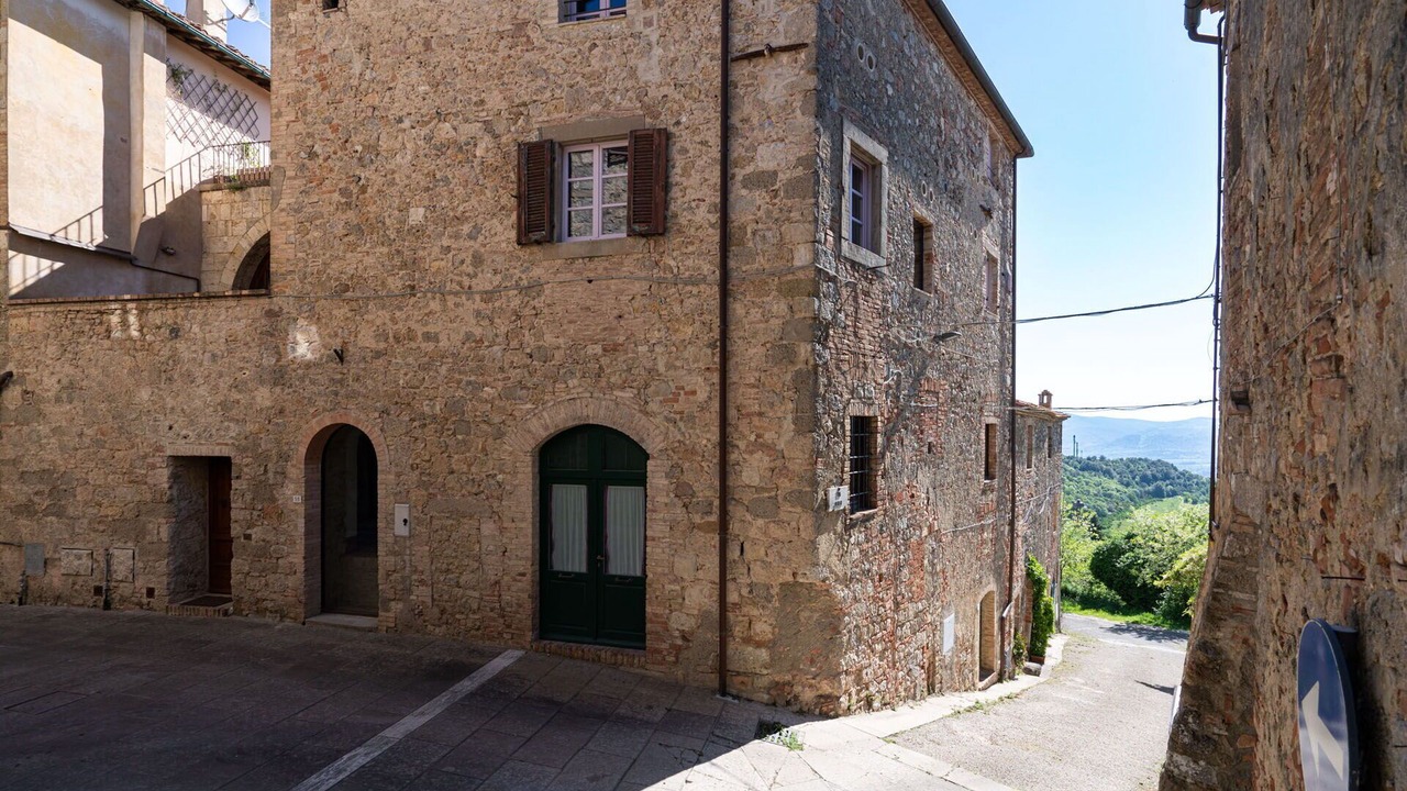 Photo of Outdoor in Mensano
