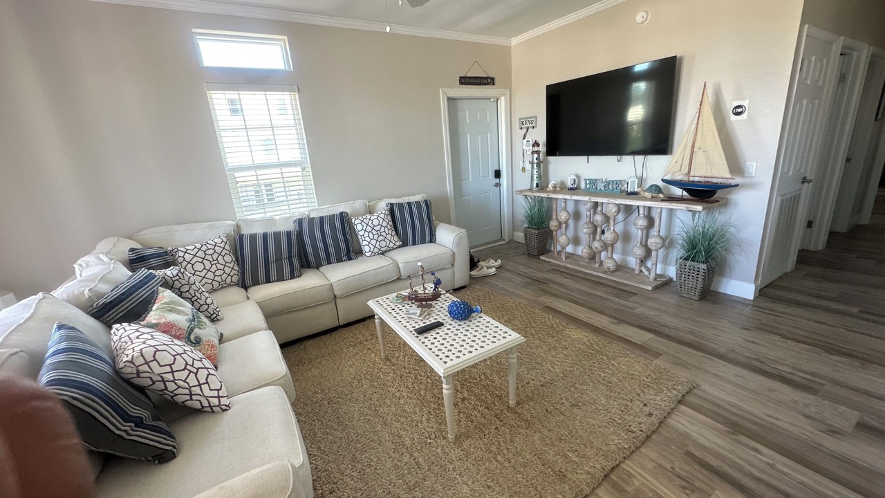 Photo of Livingroom in Ramrod Key
