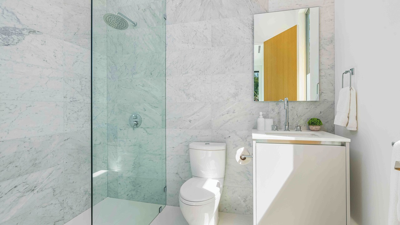Photo of Bathroom in Los Angeles
