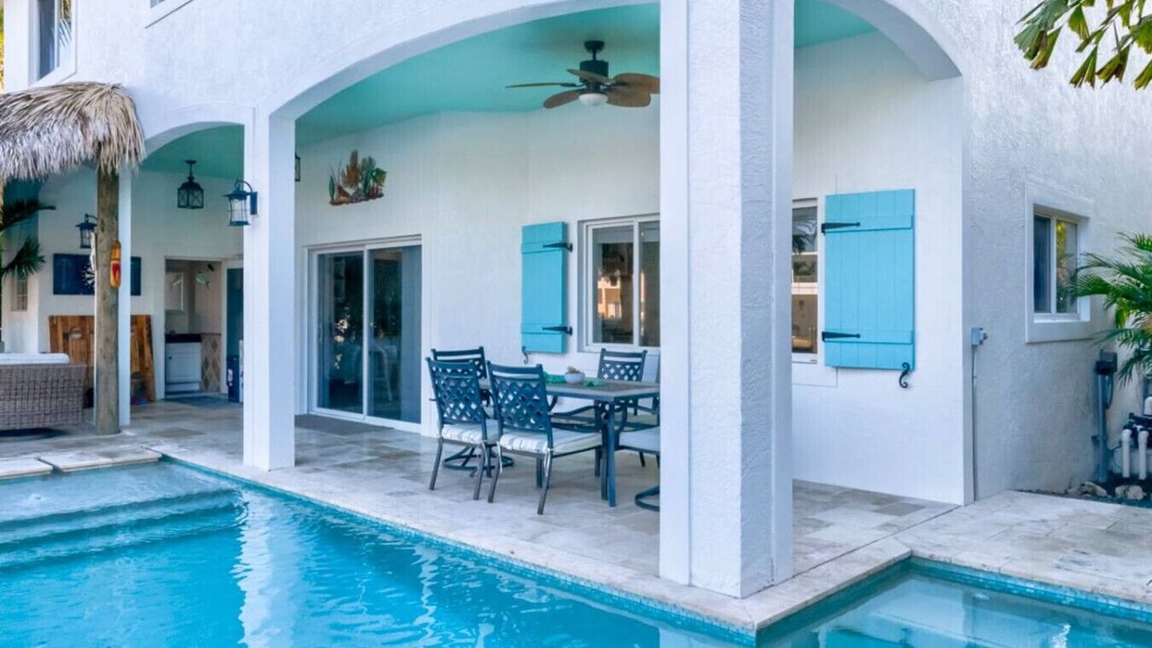 Photo of Outdoor in Venetian Shores