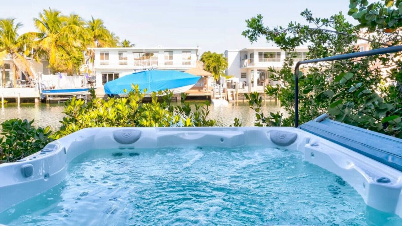 Photo of Outdoor in Venetian Shores