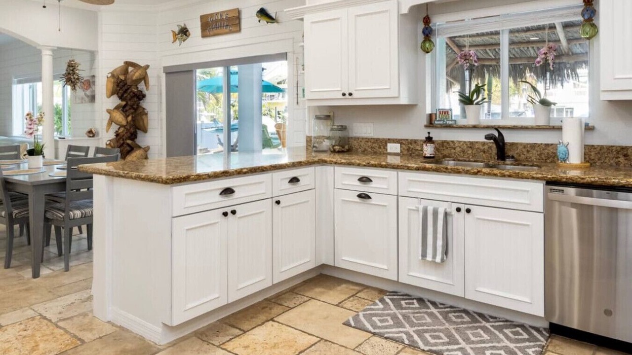Photo of Kitchen in Venetian Shores