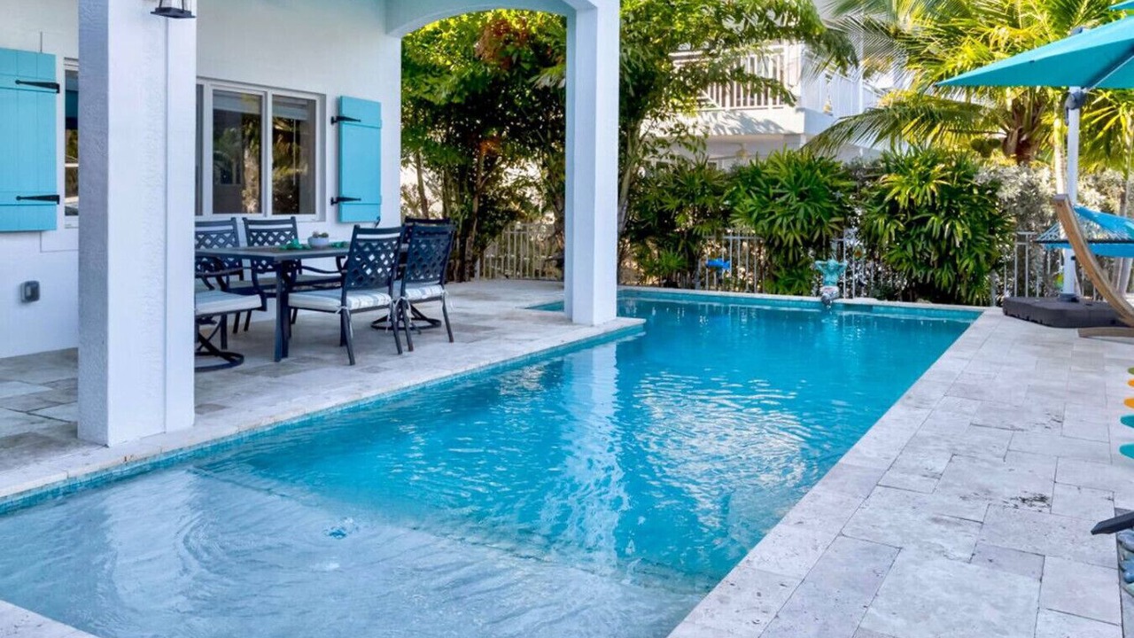 Photo of Outdoor in Venetian Shores