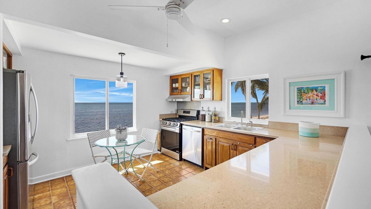Photo of Kitchen in Long Beach Estates