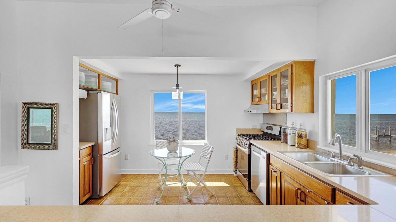 Photo of Kitchen in Long Beach Estates