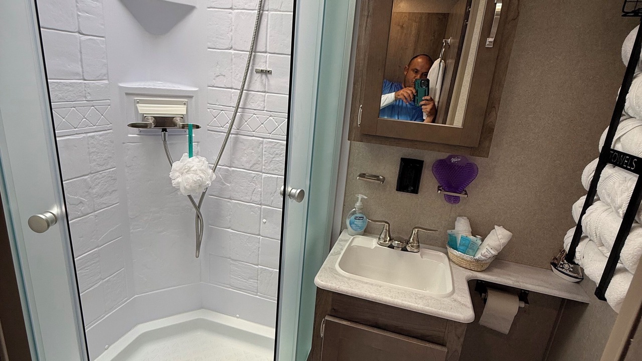 Photo of Bathroom in Key Largo Village