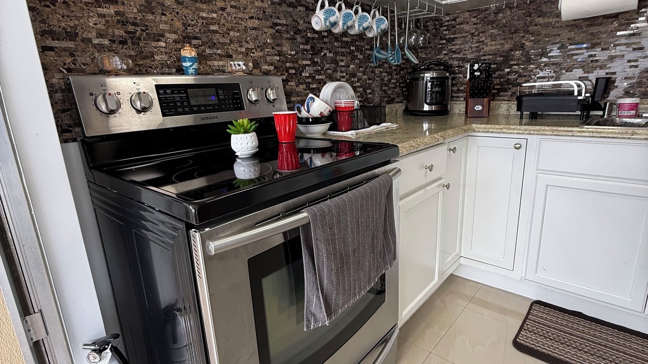 Photo of Kitchen in Key Largo Village