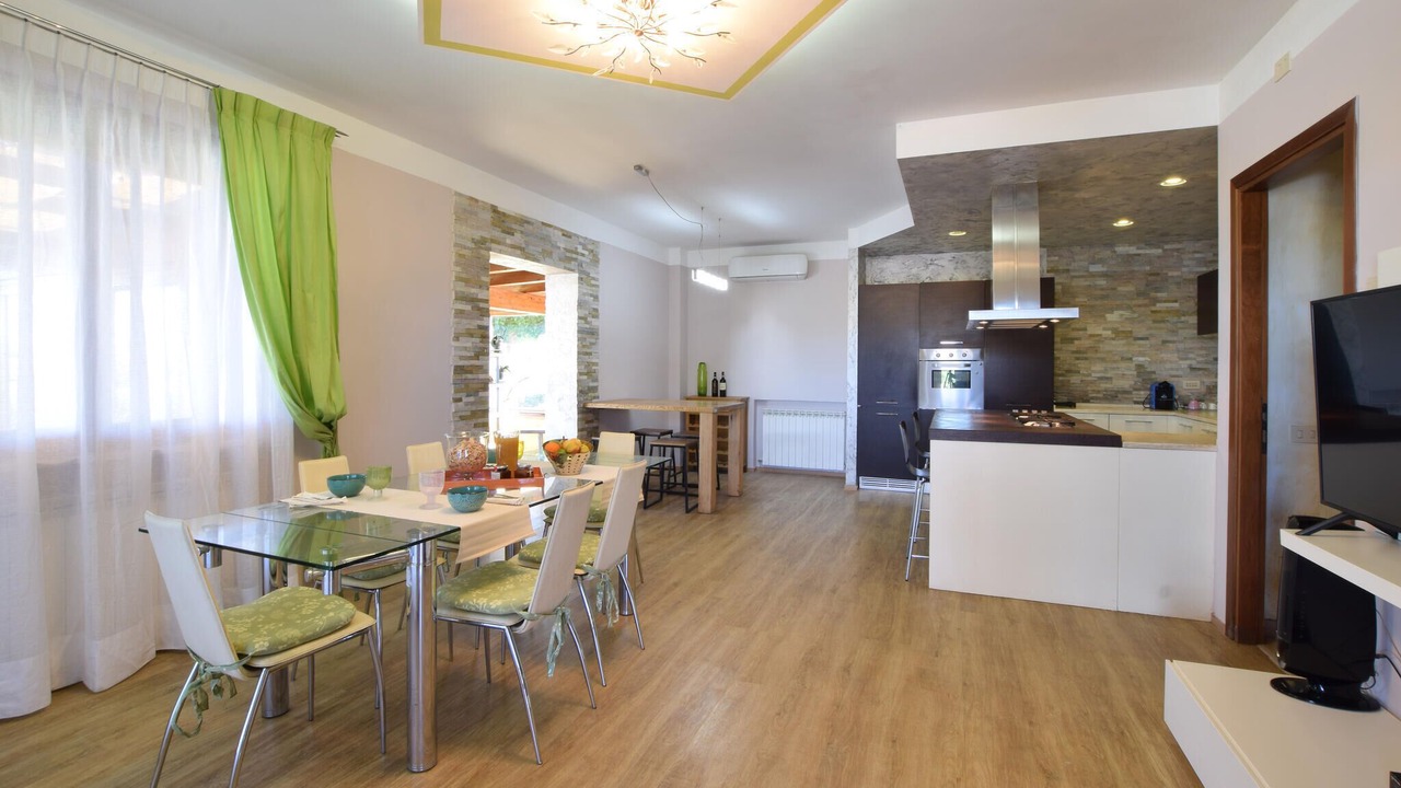 Photo of Bedroom in Todi