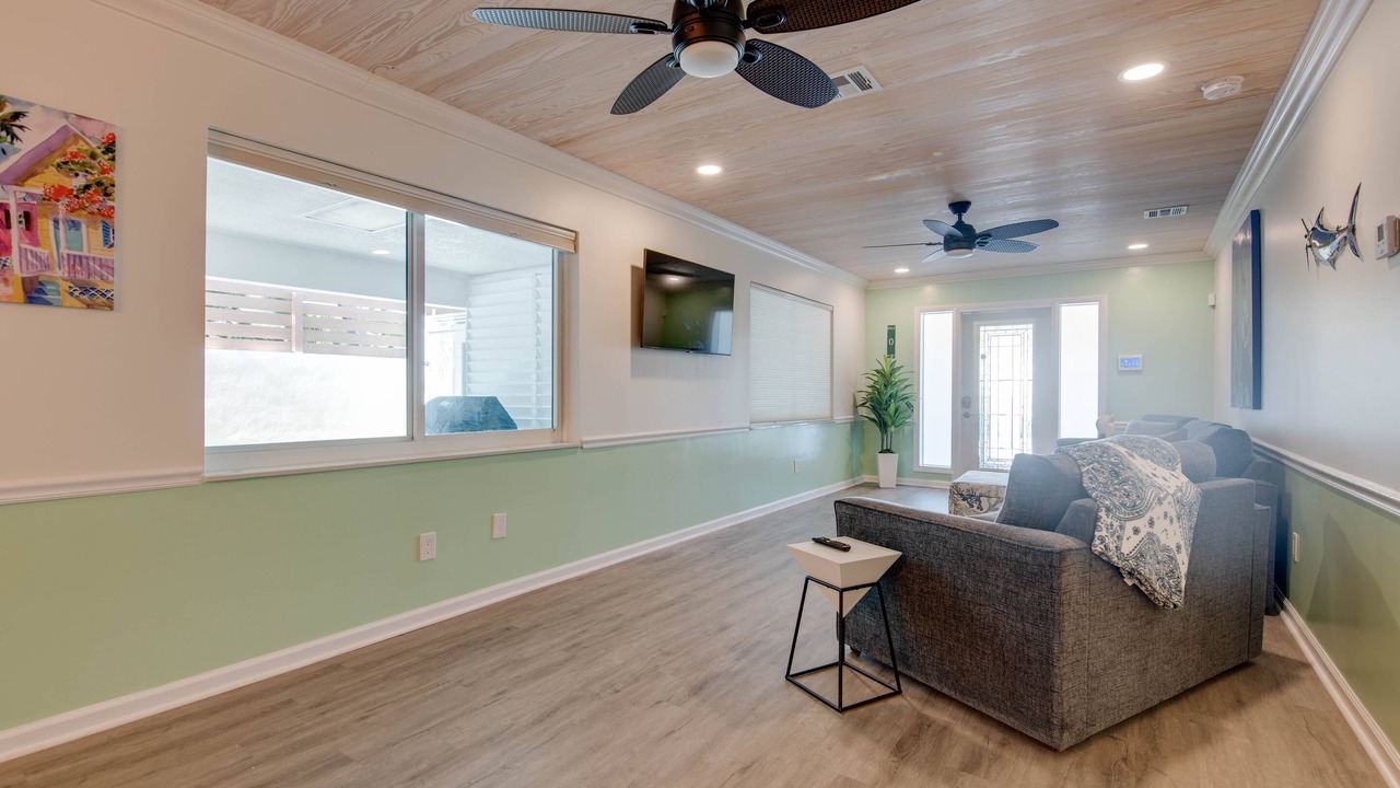 Photo of Bedroom in Midtown