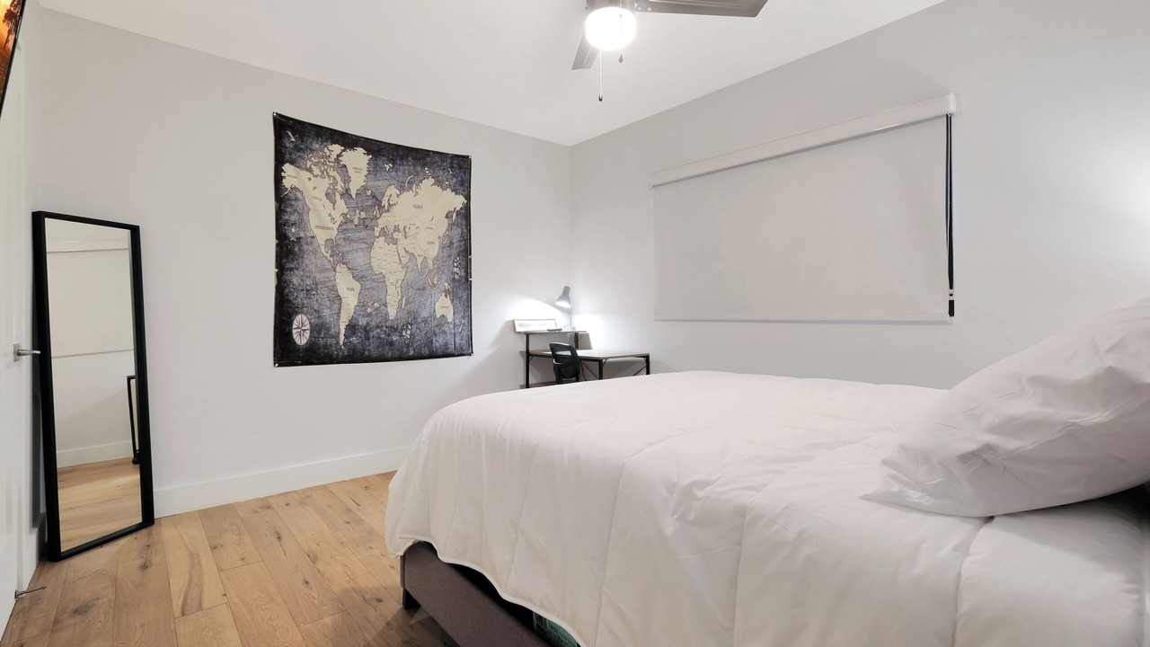 Photo of Bedroom in Hermosa Beach