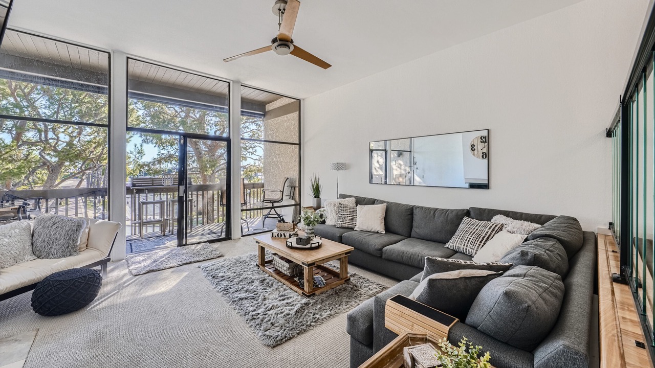 Photo of Livingroom in Harbor