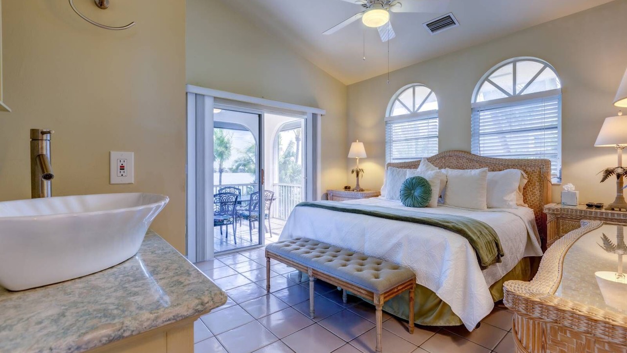 Photo of Bedroom in Sugarloaf Shores