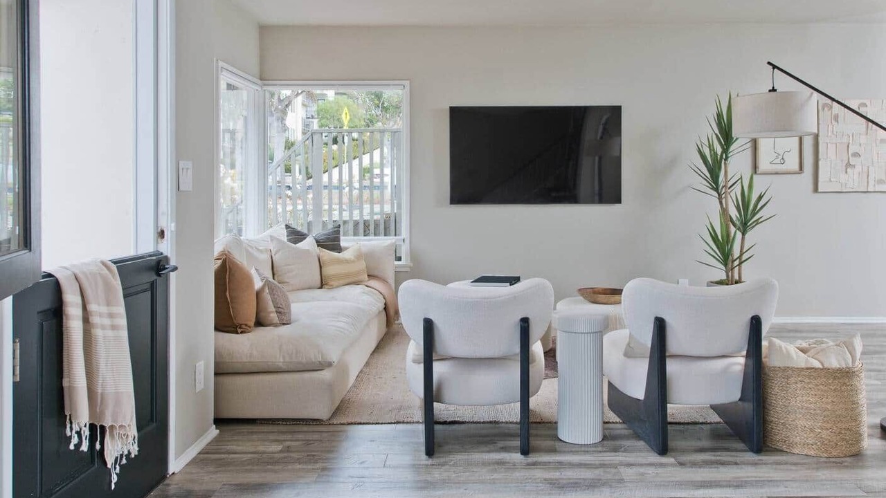 Photo of Livingroom in The Strand