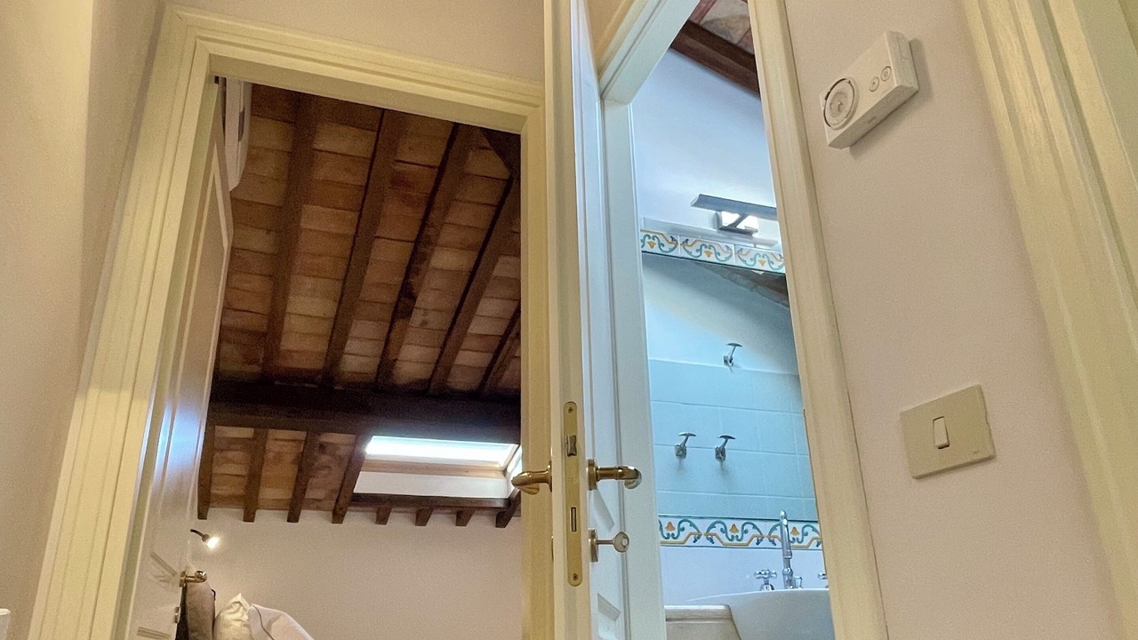 Photo of Bathroom in Tivoli