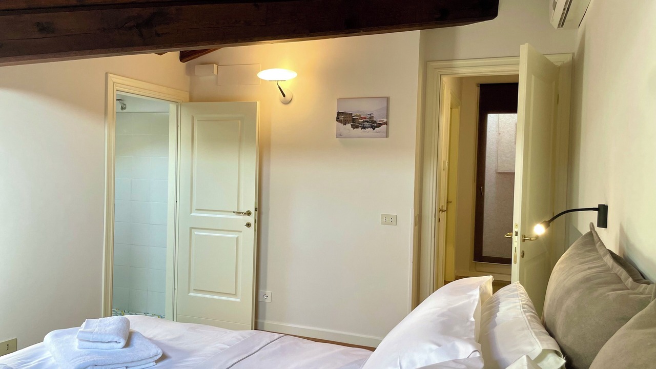 Photo of Bedroom in Tivoli