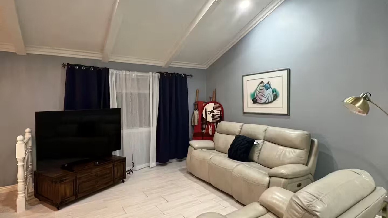 Photo of Livingroom in Lancaster