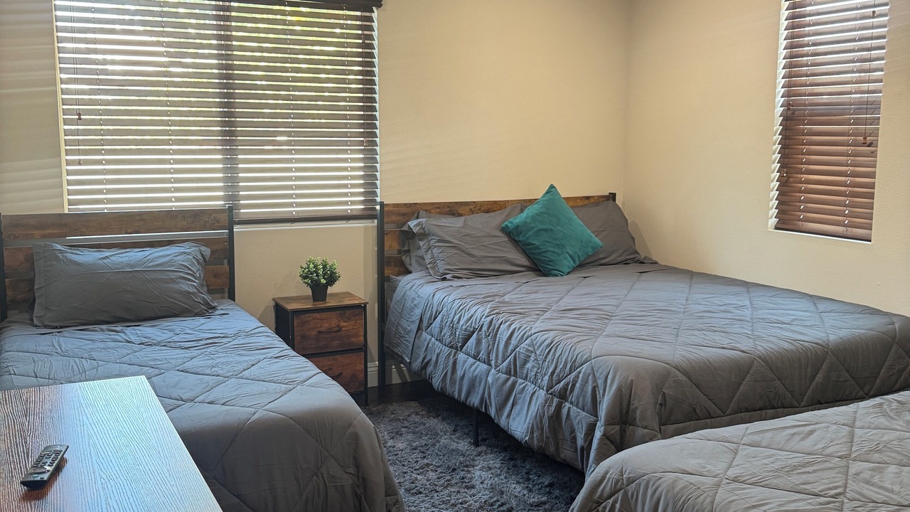 Photo of Bedroom in Lennox