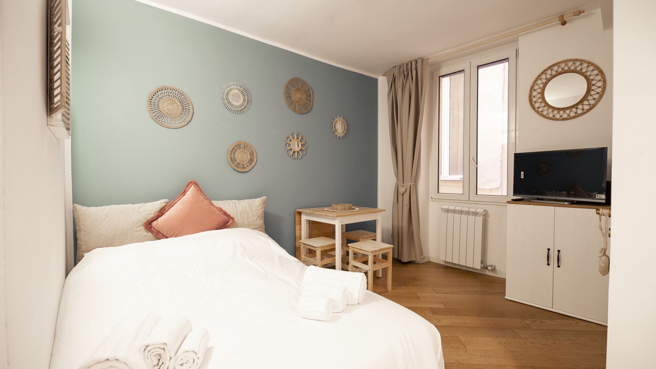Photo of Bedroom in Genoa Historical Centre