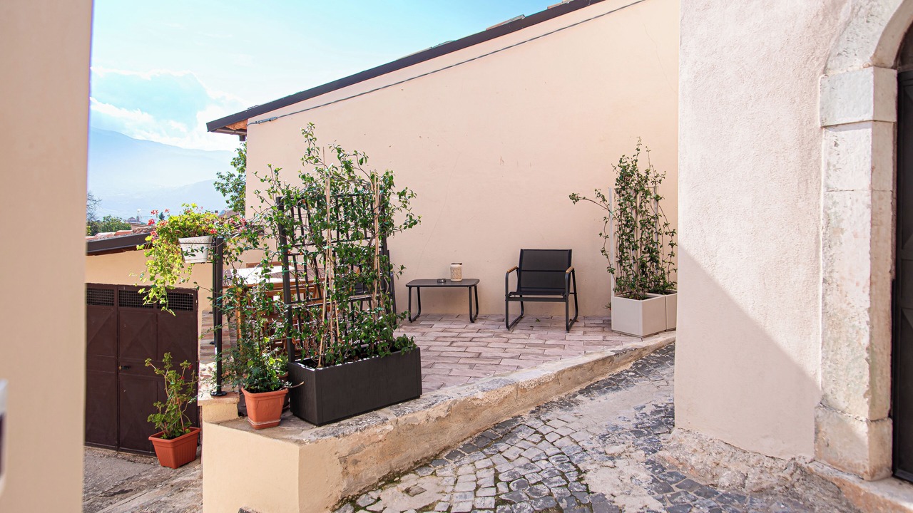 Photo of Patio Balcony in San Demetrio ne' Vestini