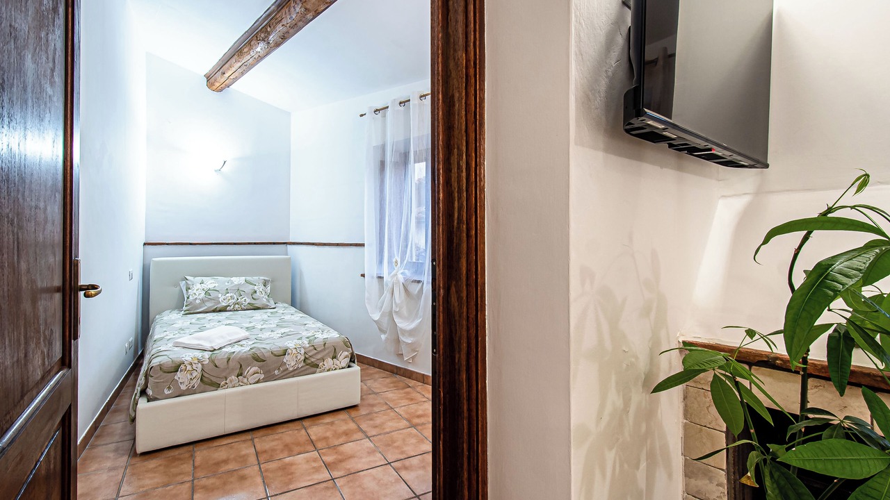 Photo of Bedroom in San Demetrio ne' Vestini