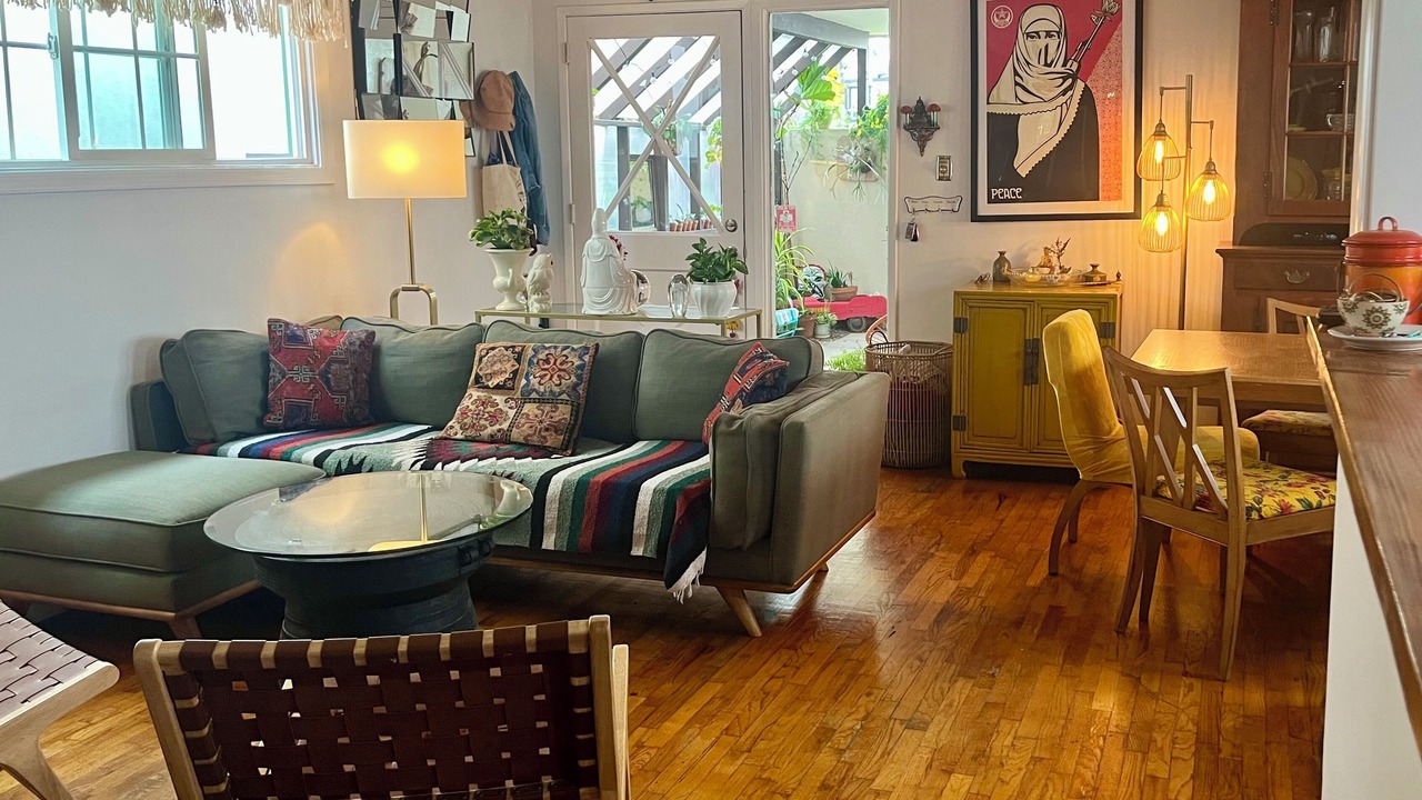 Photo of Livingroom in North Redondo