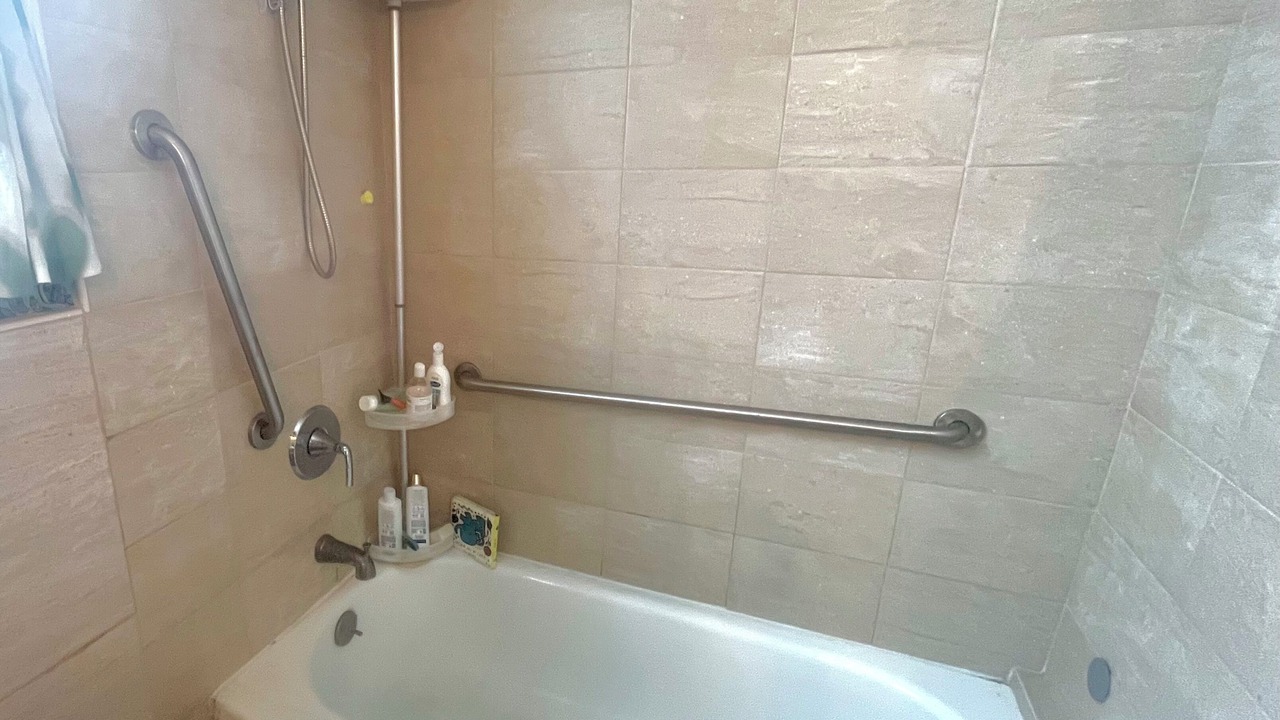 Photo of Bathroom in North Redondo