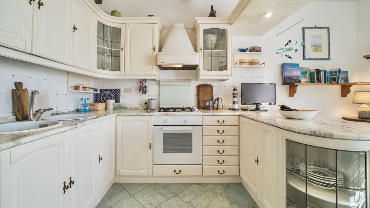 Photo of Kitchen in Patresi