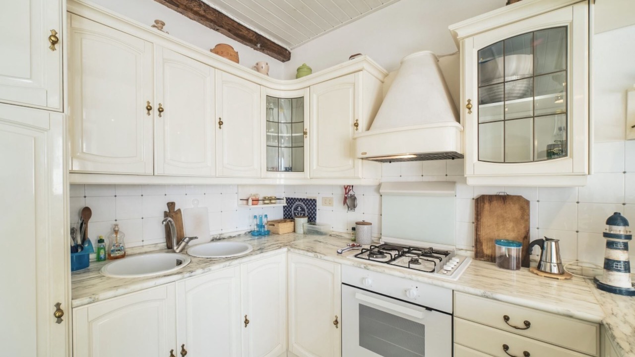 Photo of Kitchen in Patresi