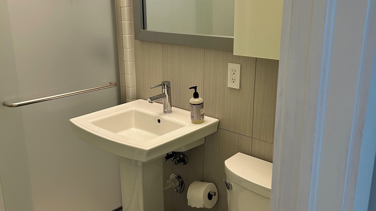 Photo of Bathroom in Midtown