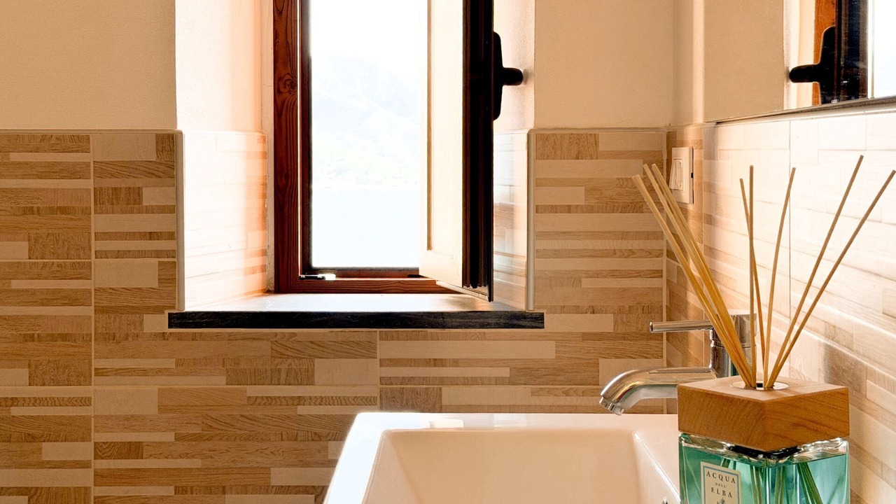 Photo of Bathroom in Portoferraio Old Town