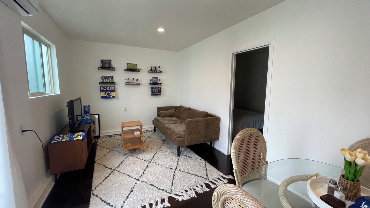 Photo of Livingroom in View Park-Windsor Hills