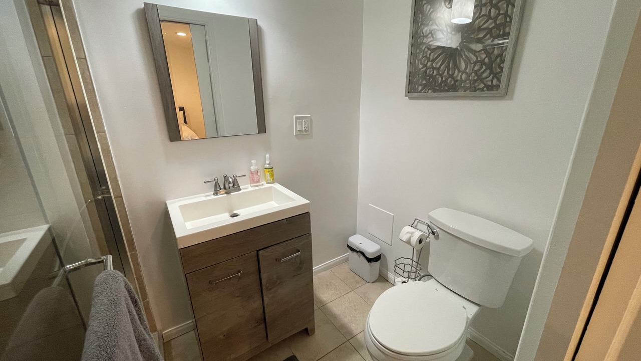 Photo of Bathroom in View Park-Windsor Hills