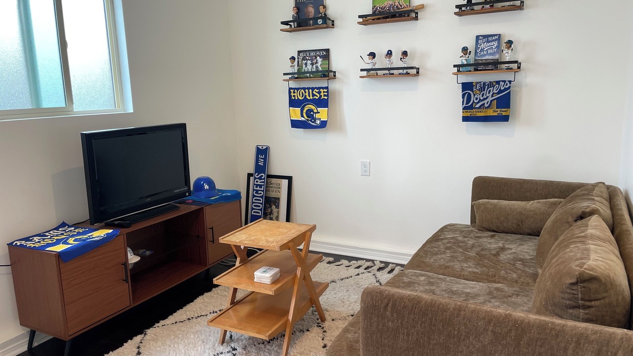 Photo of Livingroom in View Park-Windsor Hills