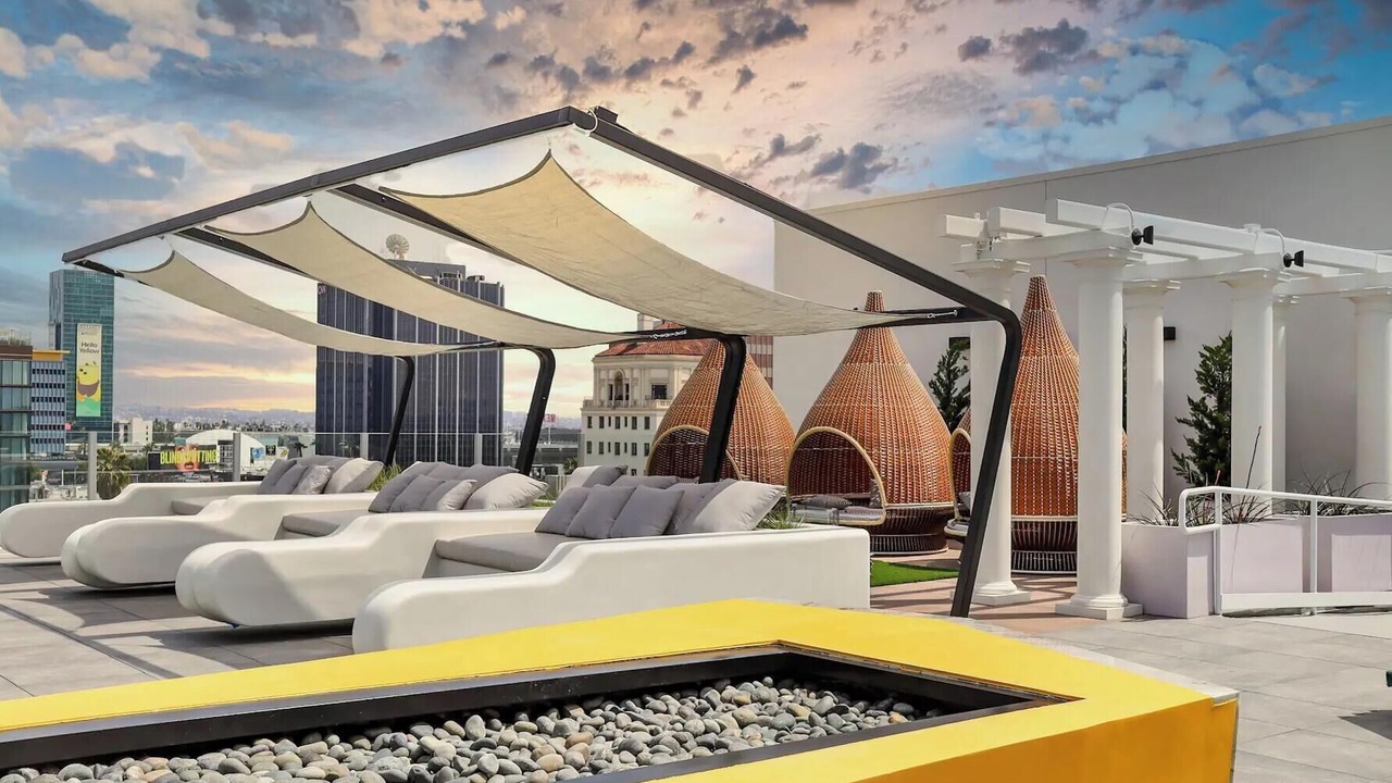 Photo of Outdoor in Hollywood