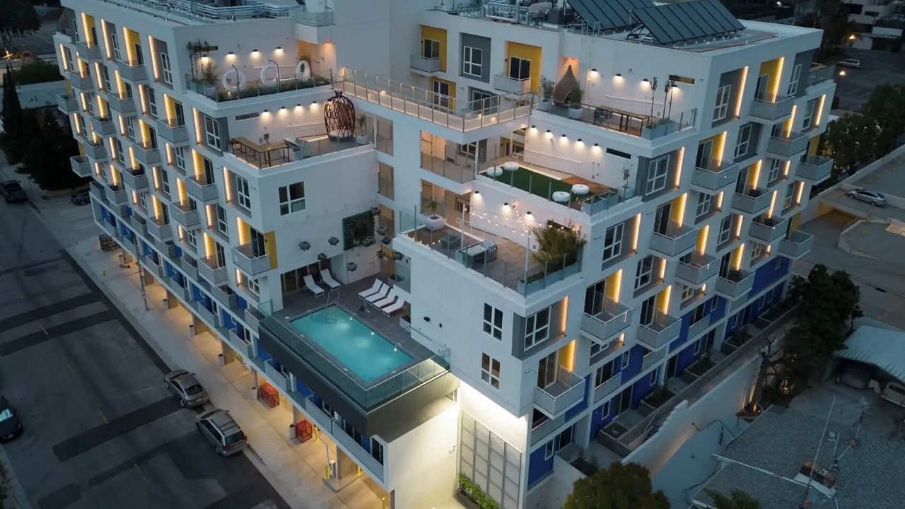 Photo of Outdoor in Hollywood