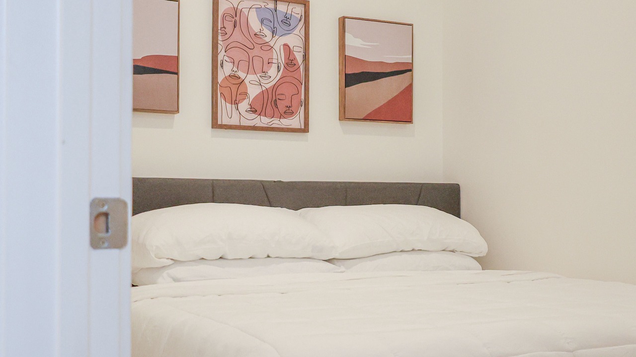 Photo of Bedroom in Hollywood
