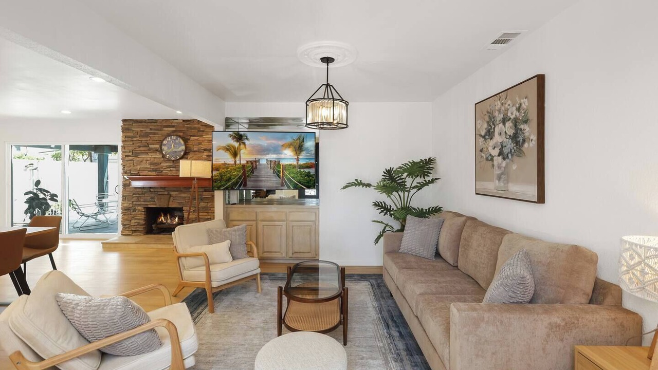 Photo of Livingroom in Buena Park